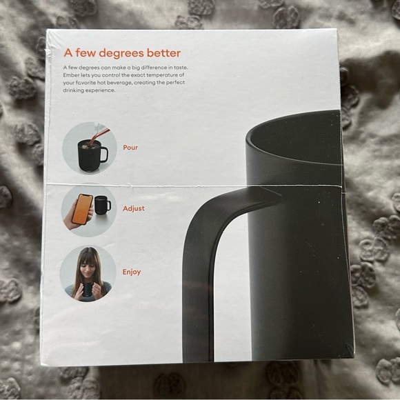 Ember Mug2 10oz Temperature Control Smart Mug in Black - Picture 3 of 6